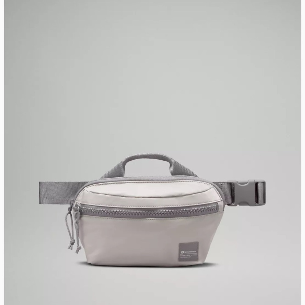 BRAND NEW LULULEMON BAG! NWT. SMOKE FREE HOME! - Picture 2 of 4